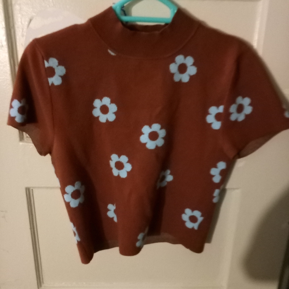 LA hearts crop top